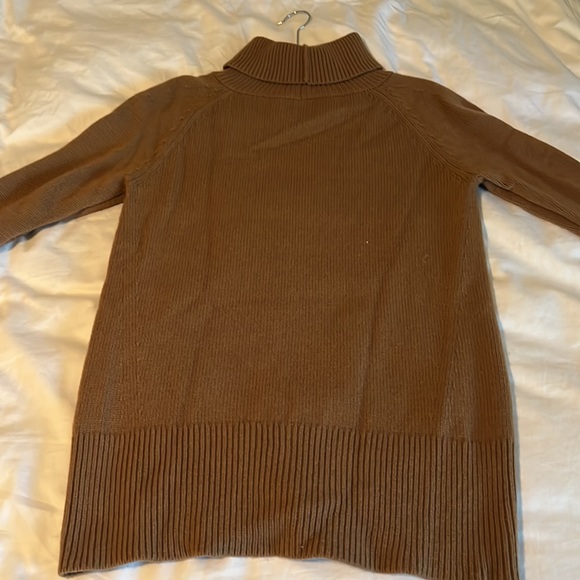 Aritiza Babaton (S) Wool & Cashmere Sweater - Picture 4 of 6